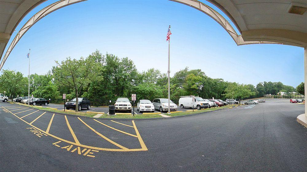 Best Western Capital Beltway Lanham Exterior foto